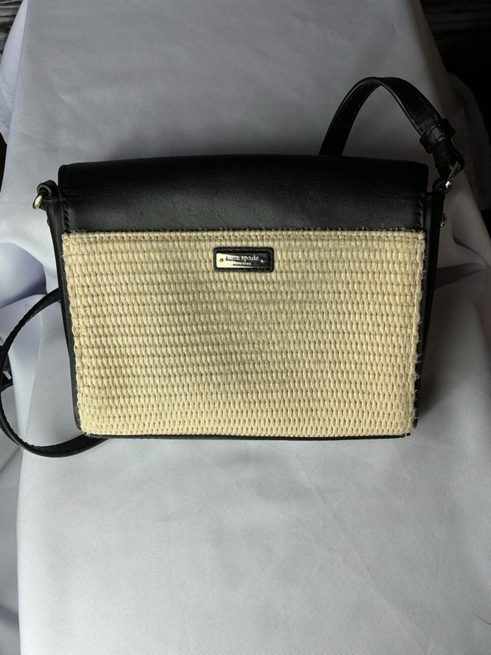 Kate Spade Straw & Black Leather Crossbody Bag Bow Detail Summer Purse